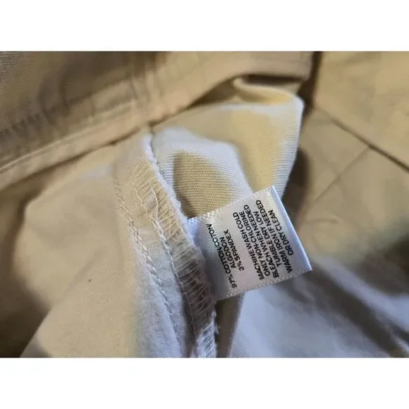 Ann Taylor LOFT Women's Khaki Cropped Pants Size 10 - Picture 5 of 5